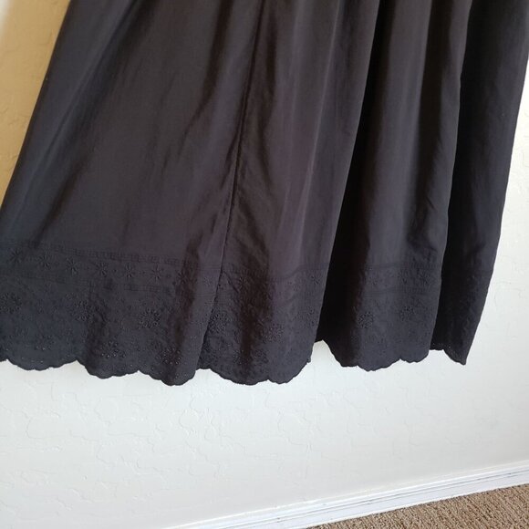 Old Navy Smocked Plunge V-Neck Eyelet Maxi Dress Black Size XL Peasant Cottage - Picture 5 of 13